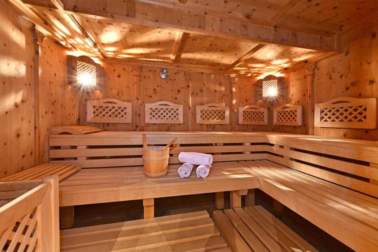 Hotel Ranuimuellerhof Фунес Экстерьер фото
